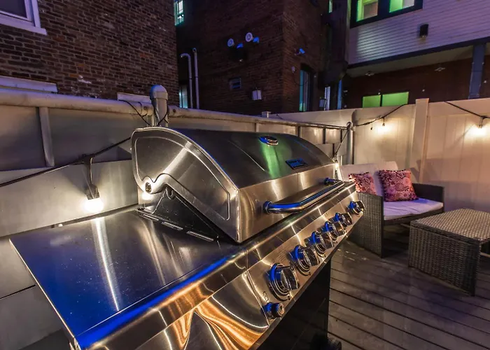 King Bed / Free Parking / Bbq / Fire Pit / Arcade Ferienhaus Pittsburgh